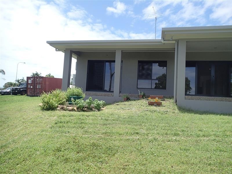 30 Morris Street, Campwin Beach QLD 4737