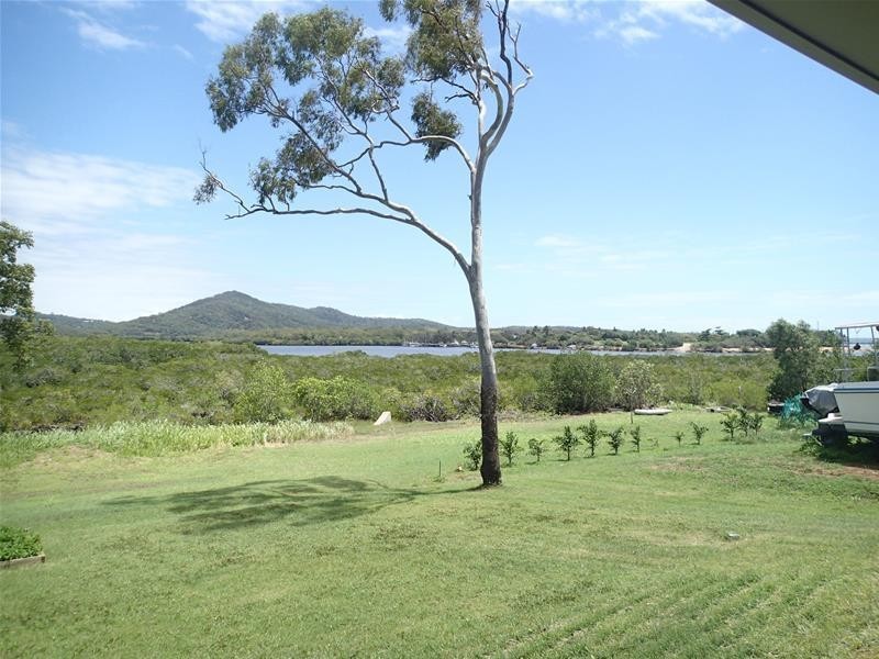 30 Morris Street, Campwin Beach QLD 4737