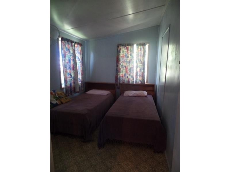 2 Captain Blackwood Drive, Sarina Beach QLD 4737