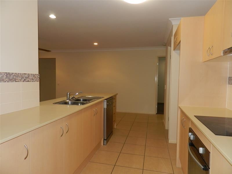 37 Jackson Street, Sarina QLD 4737