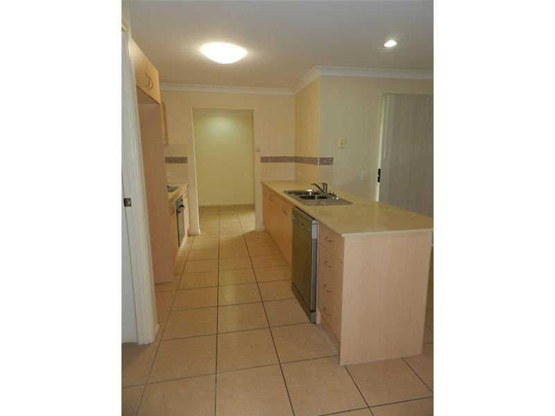 37 Jackson Street, Sarina QLD 4737