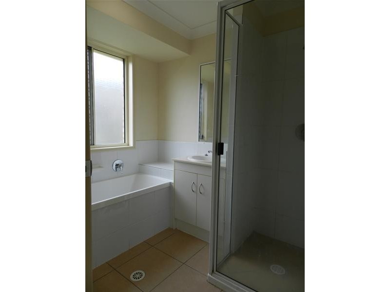 37 Jackson Street, Sarina QLD 4737