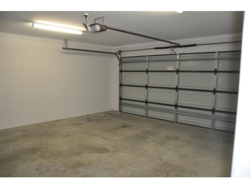 10 Yatay Street, Rural View QLD 4740