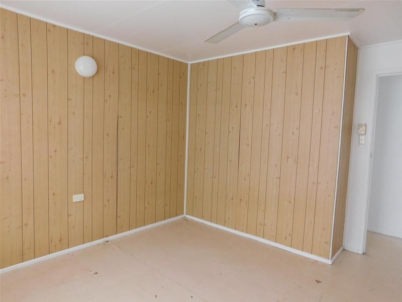 8 Breen Street, Sarina QLD 4737