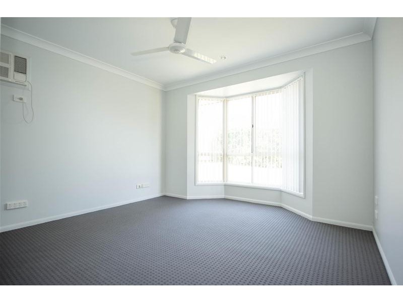 44 Adair Court, Rural View QLD 4740