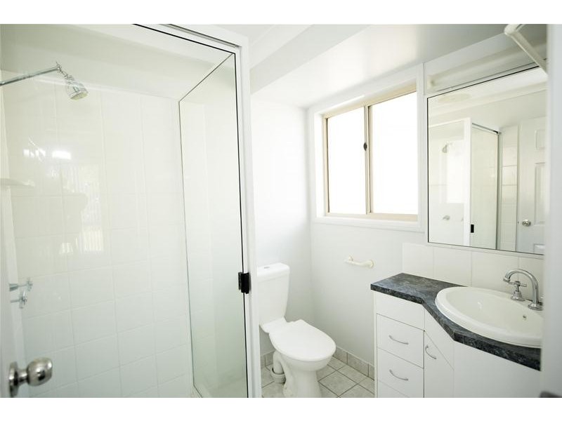 44 Adair Court, Rural View QLD 4740