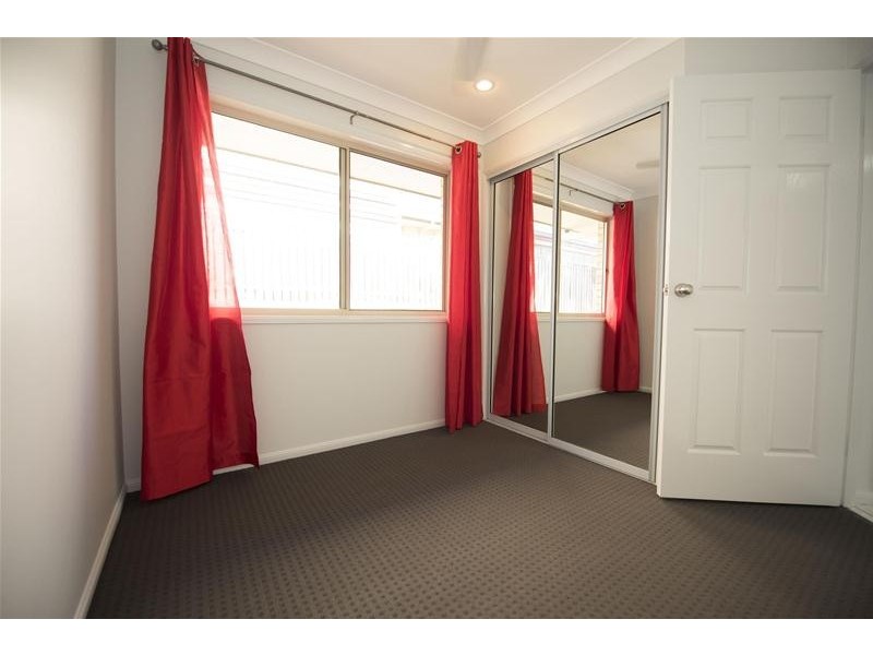 44 Adair Court, Rural View QLD 4740