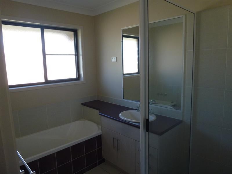 32 Cassia Court, Nebo QLD 4742