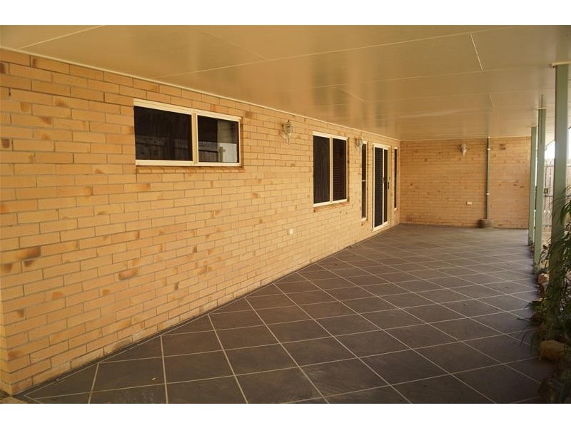 23 Brooksfield Drive, Sarina Beach QLD 4737