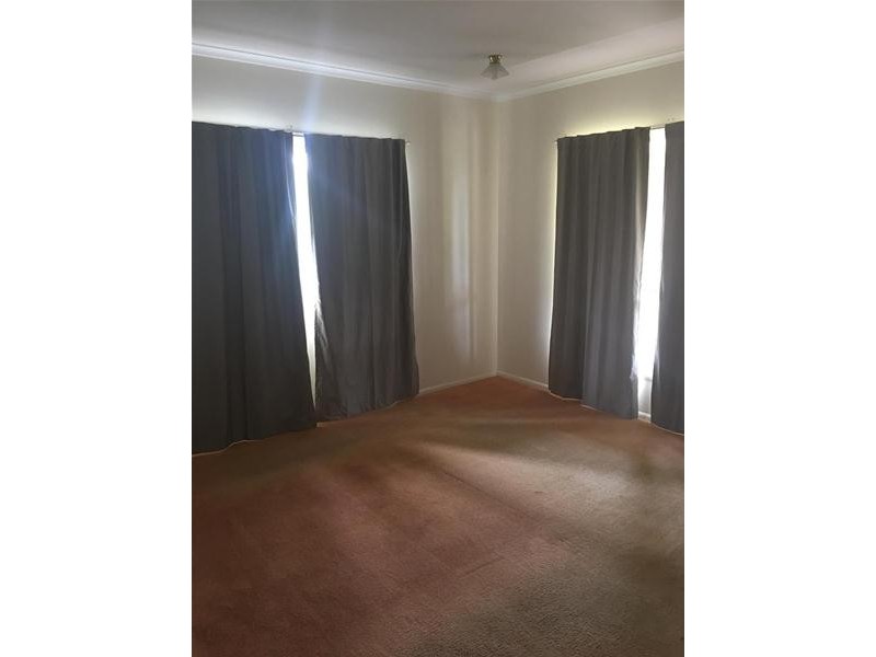 52 Edmunds Avenue, Hay Point QLD 4740