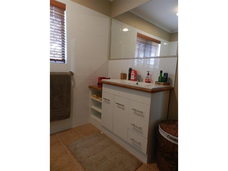 1 Howard Street, Hay Point QLD 4740