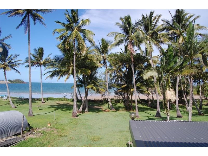 27 McCarthy Street, Hay Point QLD 4740