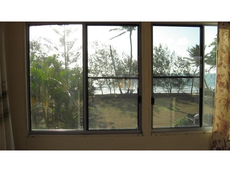 16 Owen Jenkins Drive, Sarina Beach QLD 4737