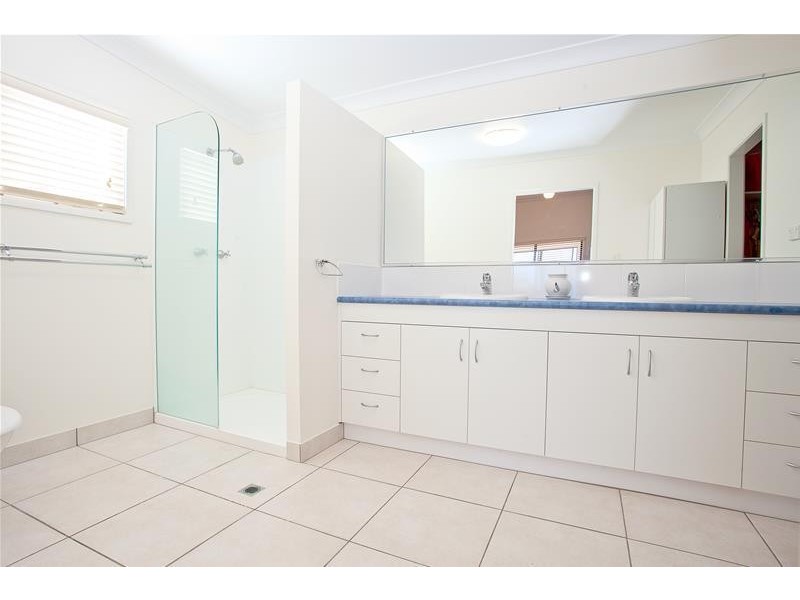 29 Coopers Avenue, Campwin Beach QLD 4737