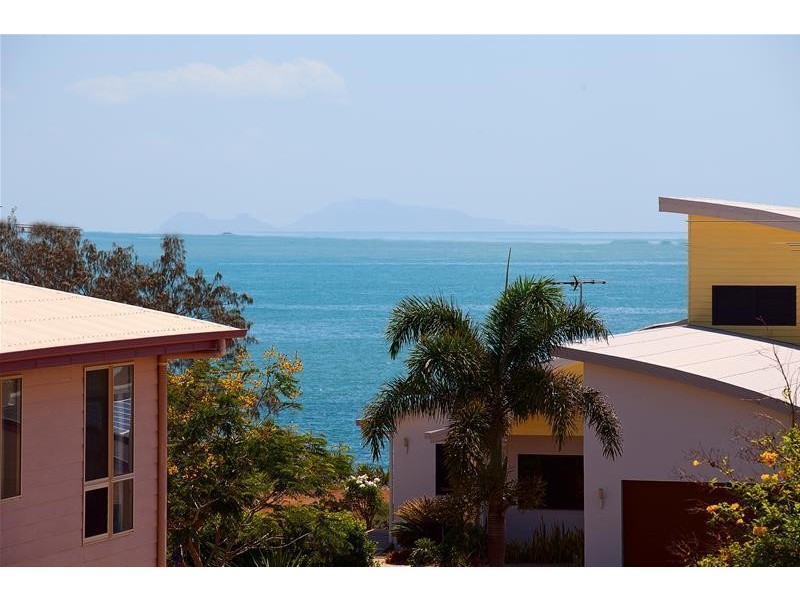 29 Coopers Avenue, Campwin Beach QLD 4737