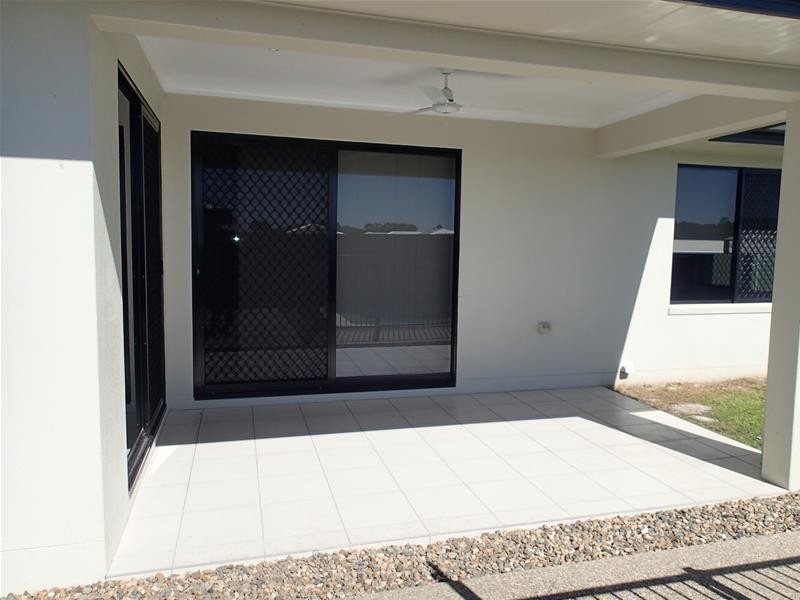 37 Pacific Avenue, Sarina QLD 4737