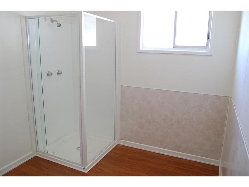 6 Ware Avenue, Sarina QLD 4737