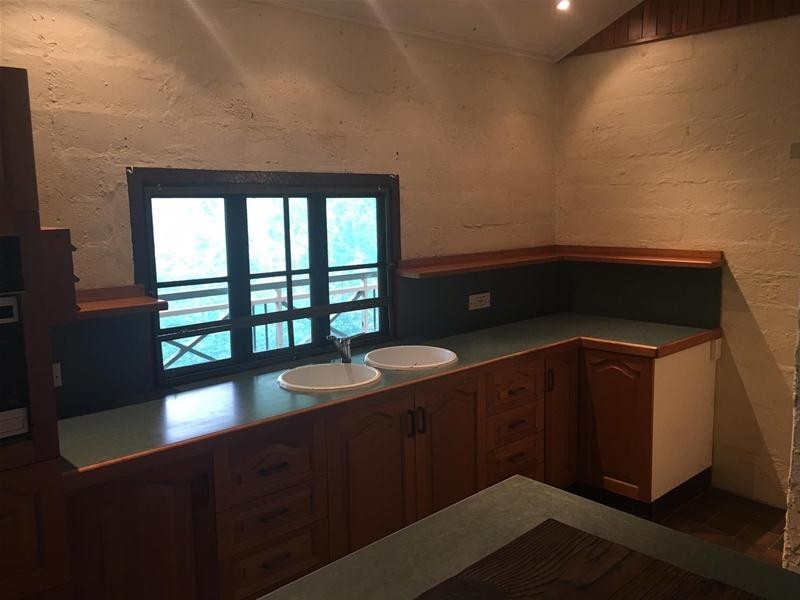 54 Edmunds Avenue, Hay Point QLD 4740