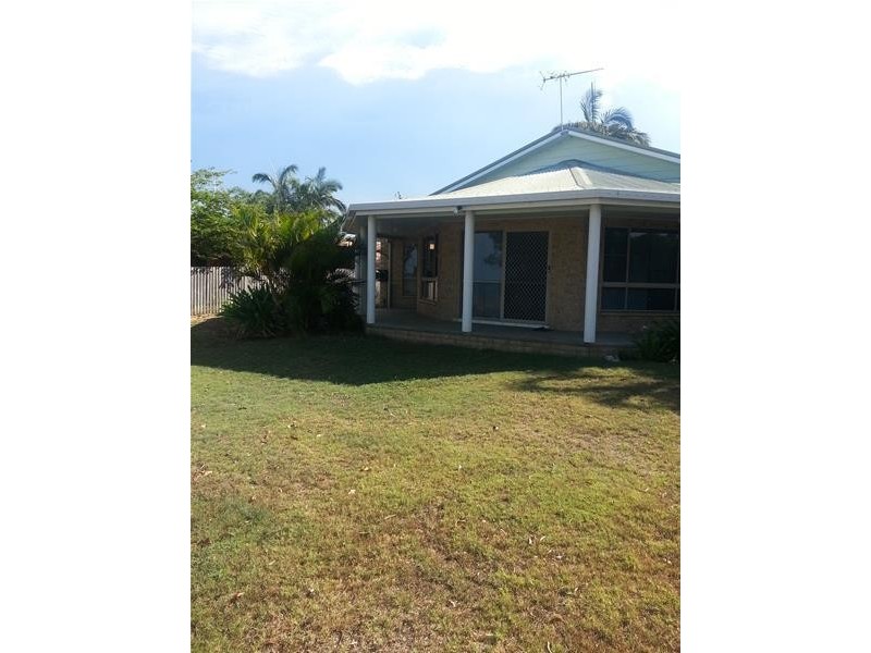 88 Edmunds Avenue, Hay Point QLD 4740