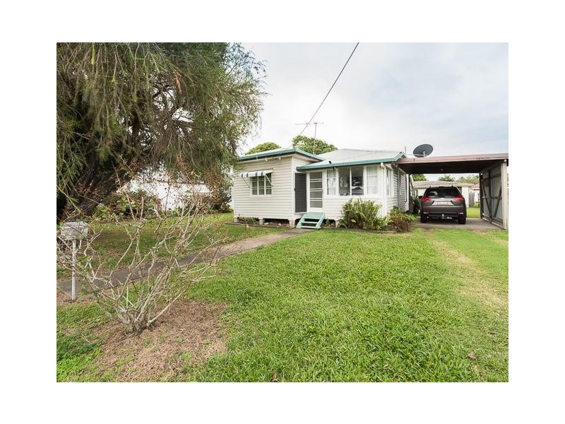 24 Edmonds Street, West Mackay QLD 4740