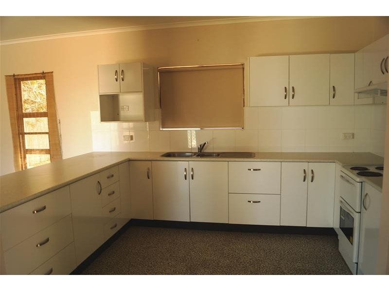 3 McCarthy Street, Hay Point QLD 4740