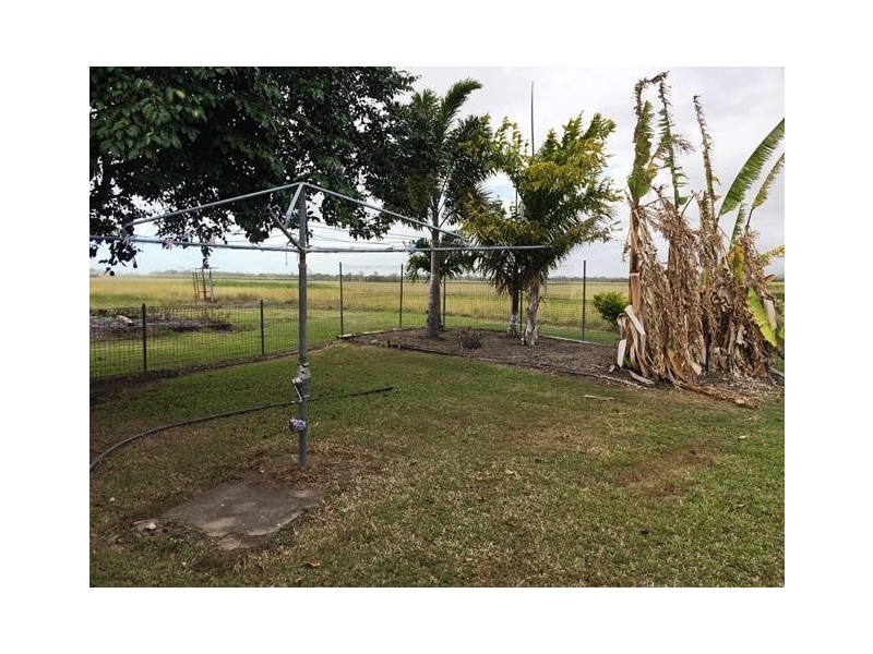 17 Quality Street, Carmila QLD 4739