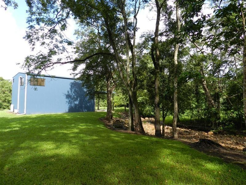 180 Middle Creek Road, Sarina QLD 4737