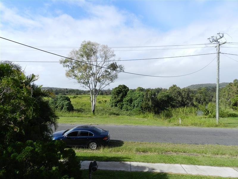 7 Brewers Road, Sarina QLD 4737