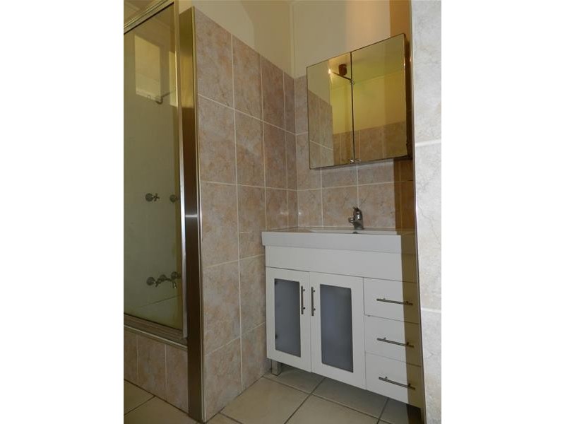 25 Range Road, Sarina QLD 4737