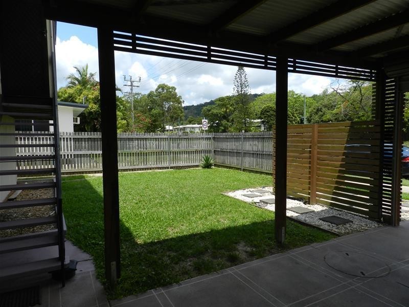 25 Range Road, Sarina QLD 4737