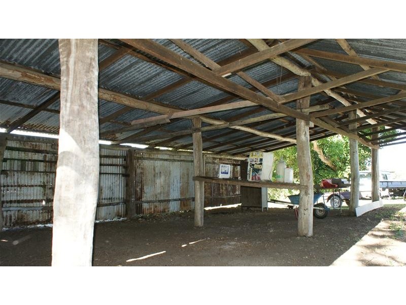 665 Grasstree Road, Grasstree Beach QLD 4740