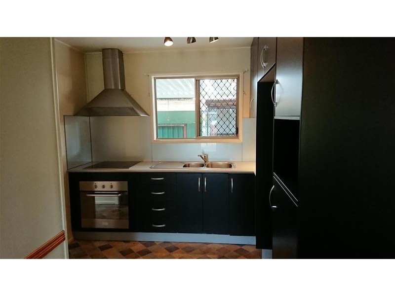 2/21 Napier Street, Mackay QLD 4740