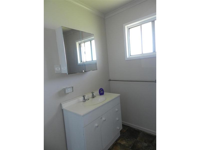 1 Armstrong Beach Road, Sarina QLD 4737