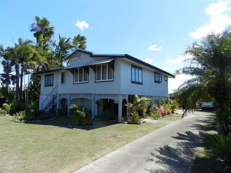 93449 Bruce Highway, Rosella QLD 4740