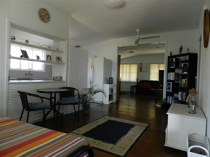 93449 Bruce Highway, Rosella QLD 4740