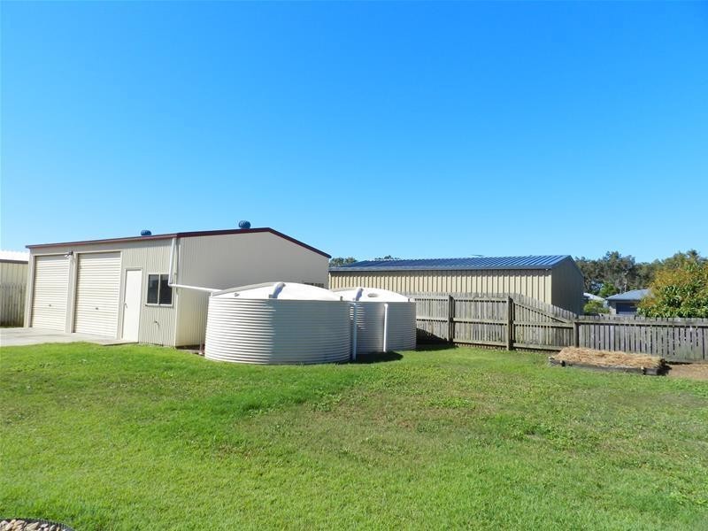 18 Swan Street, Armstrong Beach QLD 4737