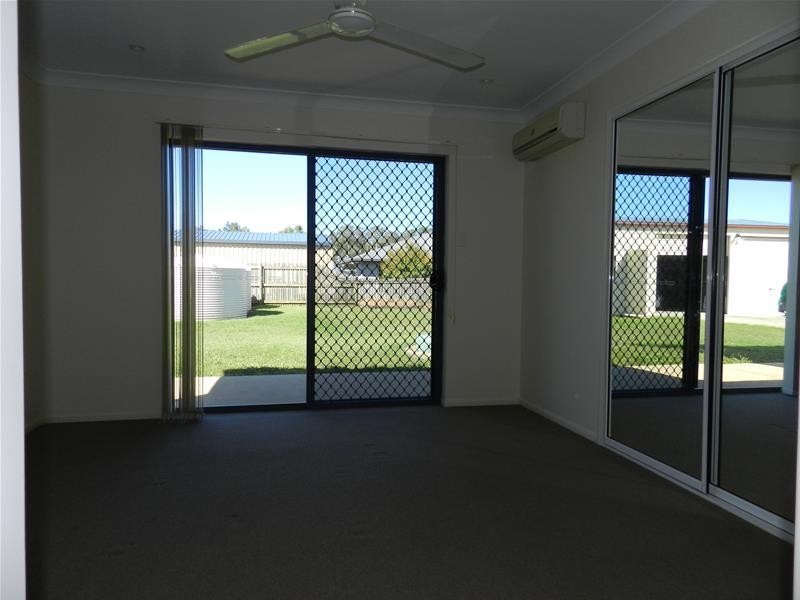 18 Swan Street, Armstrong Beach QLD 4737