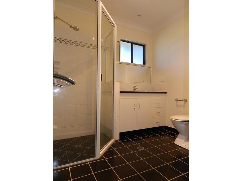 18 Swan Street, Armstrong Beach QLD 4737