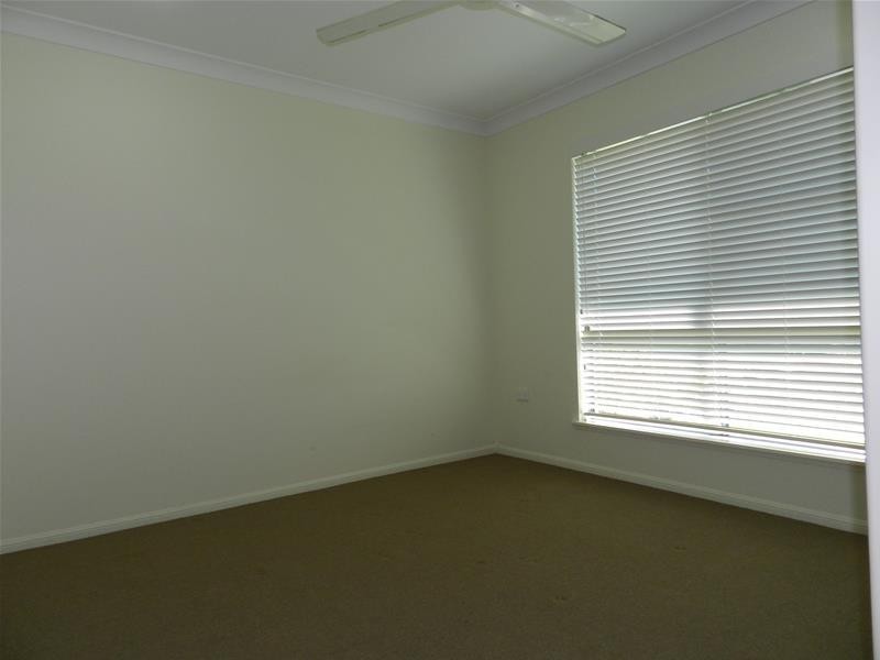 18 Swan Street, Armstrong Beach QLD 4737