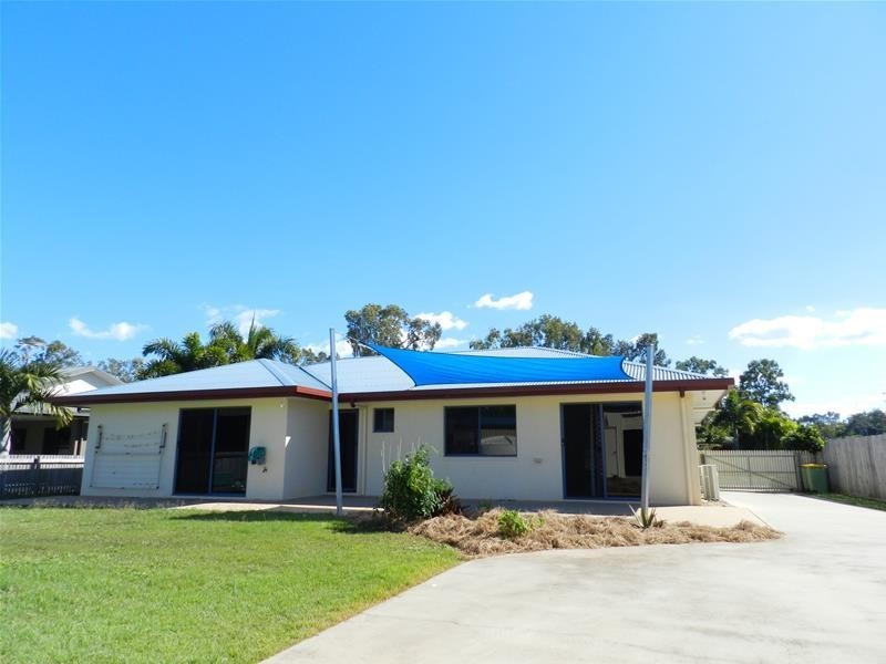 18 Swan Street, Armstrong Beach QLD 4737