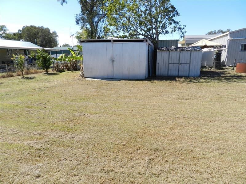 10 Arthur Street, St Lawrence QLD 4707