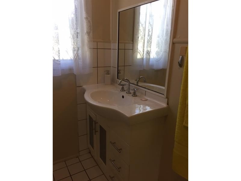 389 Shakespeare Street, West Mackay QLD 4740