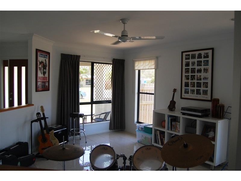 24 Swan Street, Armstrong Beach QLD 4737