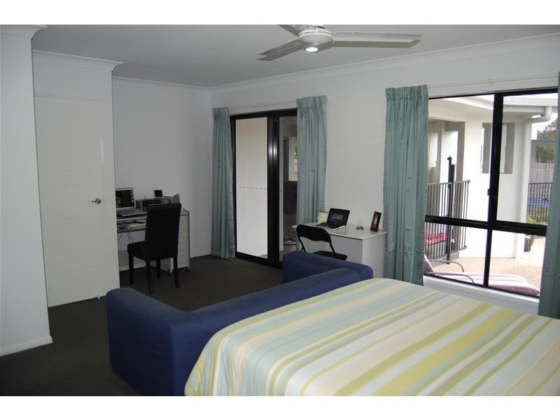 24 Swan Street, Armstrong Beach QLD 4737