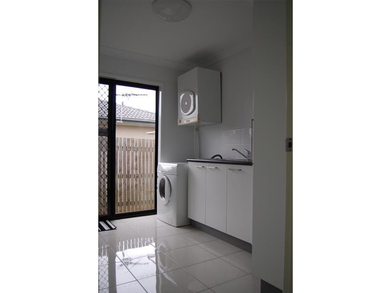 24 Swan Street, Armstrong Beach QLD 4737