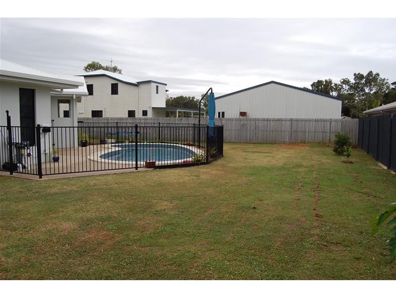 24 Swan Street, Armstrong Beach QLD 4737