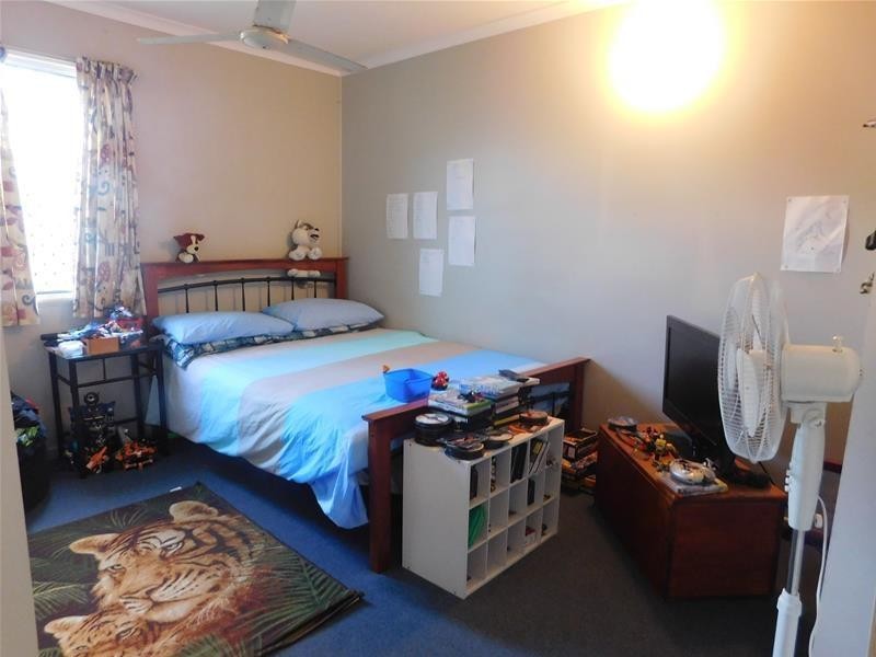 8 Knobel Street, North Mackay QLD 4740