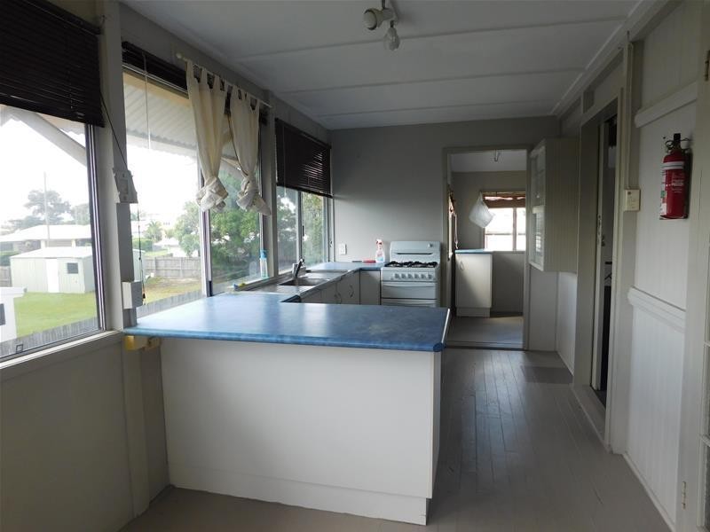 8 Knobel Street, North Mackay QLD 4740