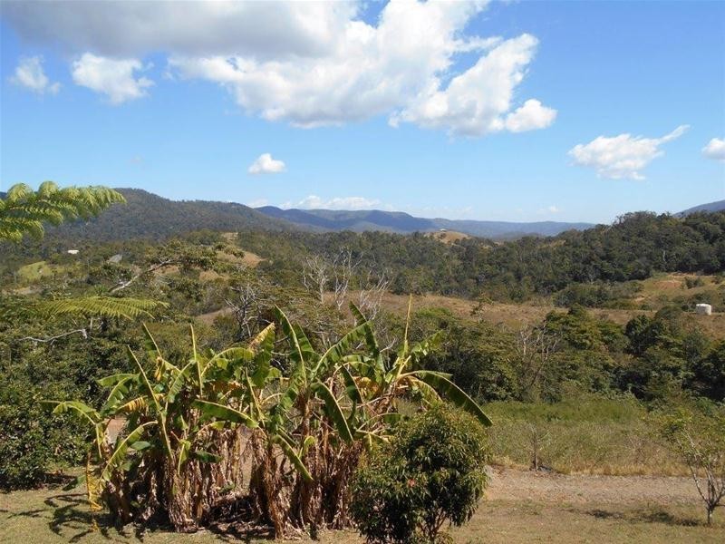 25 Cummings Street, Eungella QLD 4757