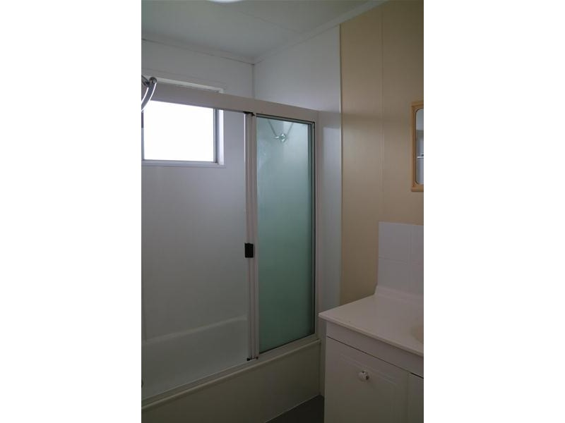 11 Mary Street, Mirani QLD 4754